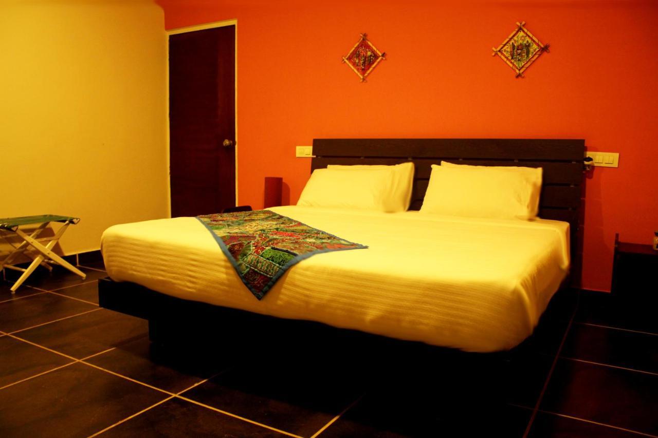 Hotel Rockville Sultan Bathery Exterior foto
